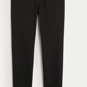 Hollister Women's HIGH-RISE BLACK JEAN LEGGINGS
